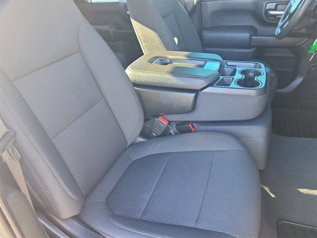 Certified 2022 Chevrolet Silverado 2500 Custom w/ Custom Value Package image 18