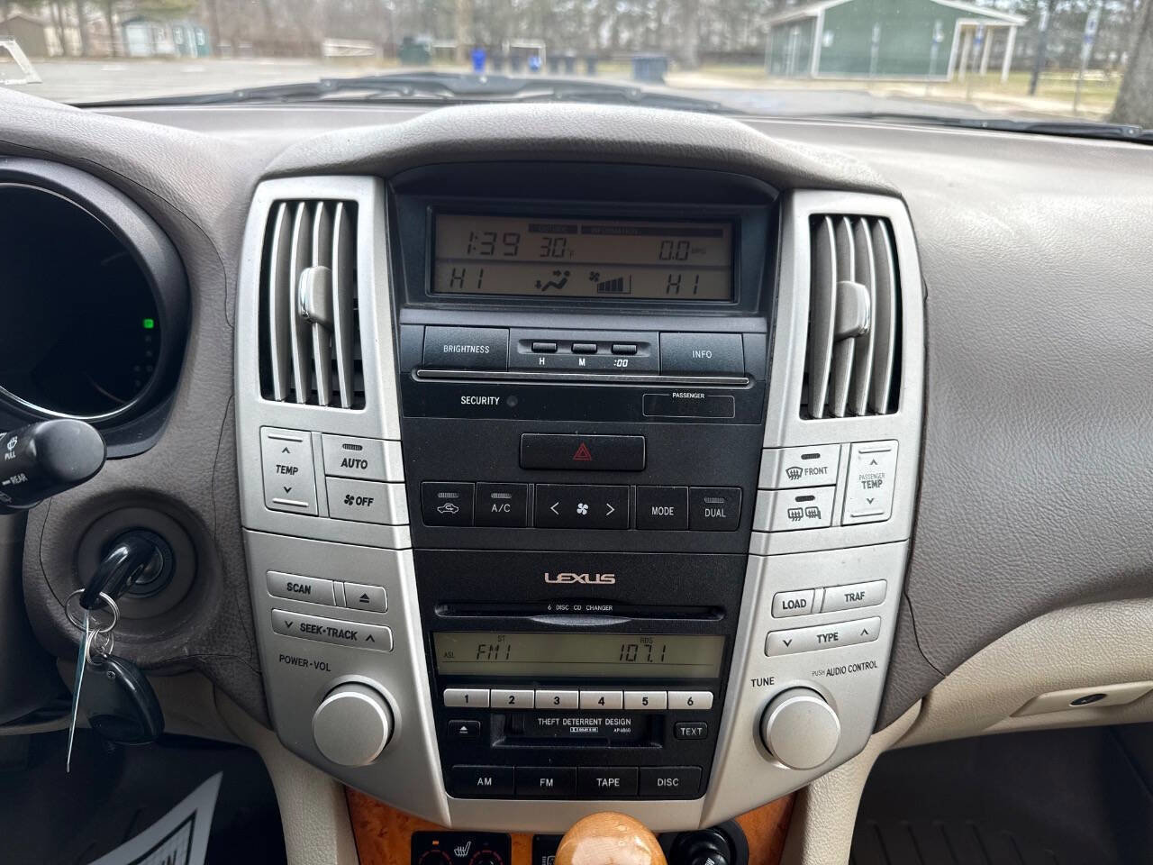 Used 2006 Lexus RX 330 Base AWD 4dr SUV image 19