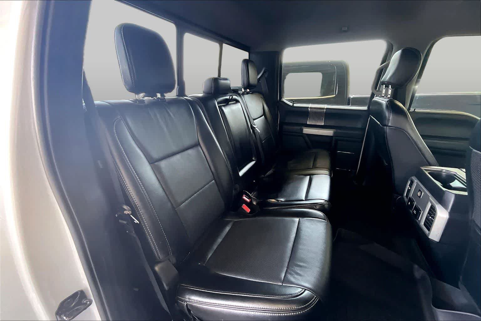 Used 2019 Ford F250 Lariat w/ Lariat Value Package AWD/4WD image 19