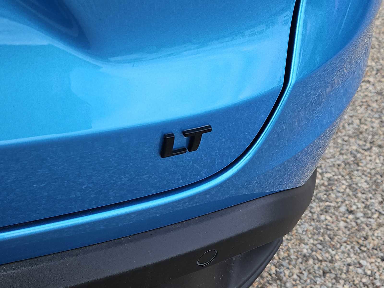 New 2026 Chevrolet Trax LT w/ Sunroof Package FWD image 5