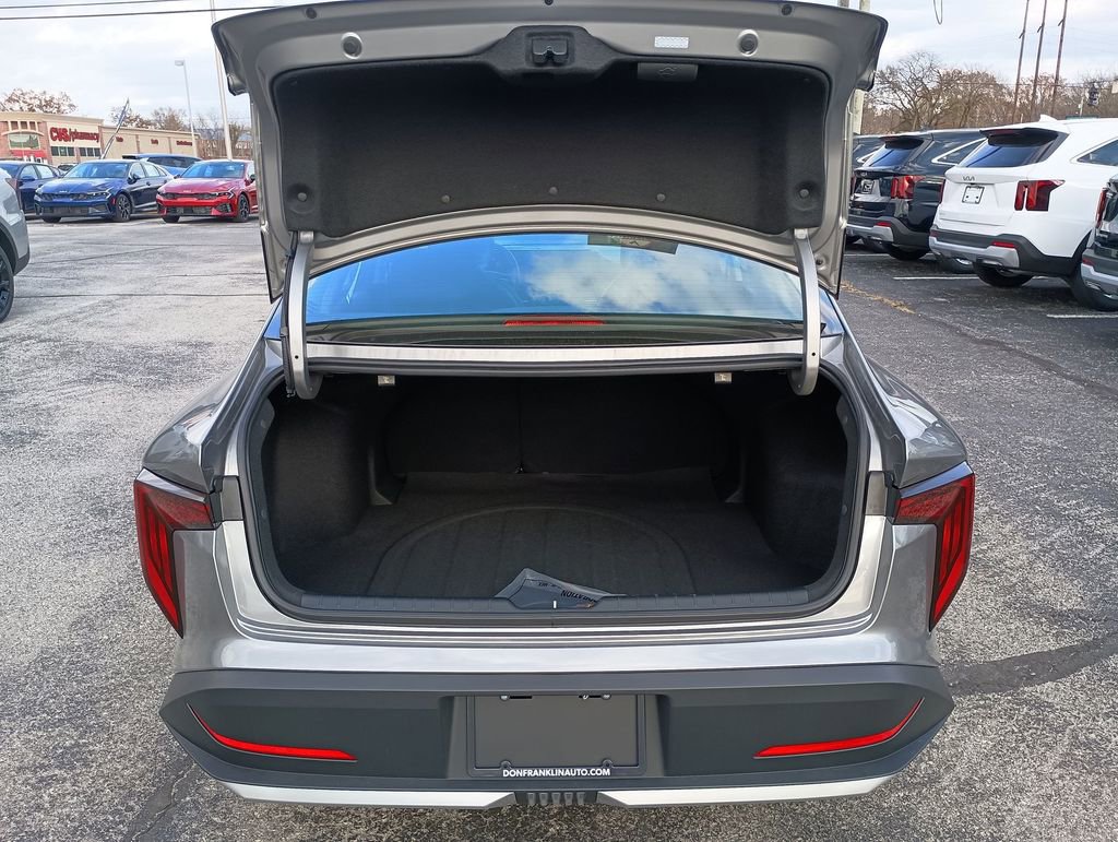 Used 2025 Kia K4 FWD image 29