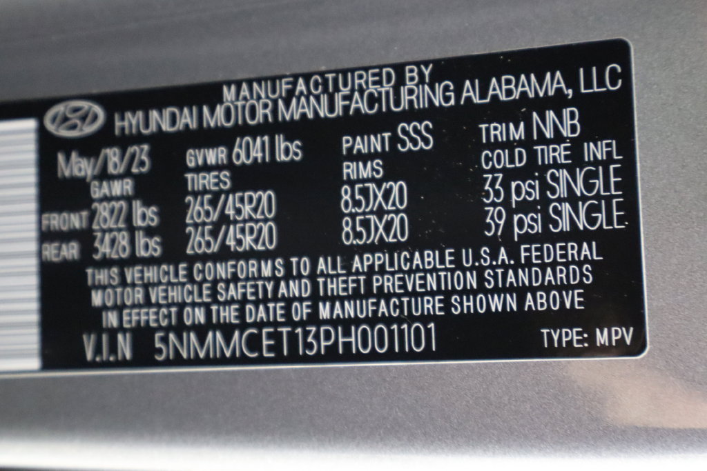 Used 2023 Genesis Electrified GV70 AWD/4WD image 40