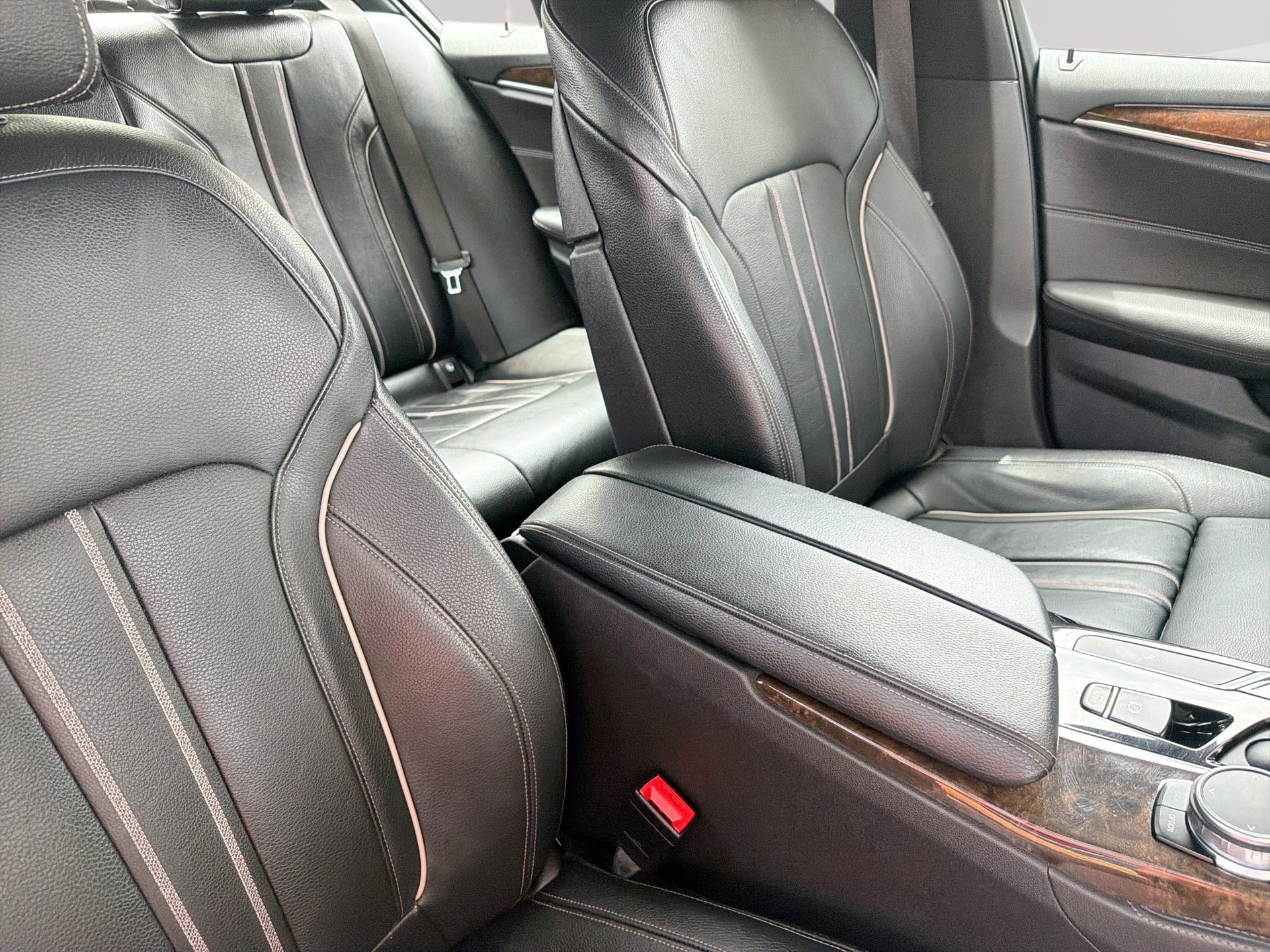 Used 2019 BMW 540i xDrive w/ M Sport Package AWD/4WD image 24