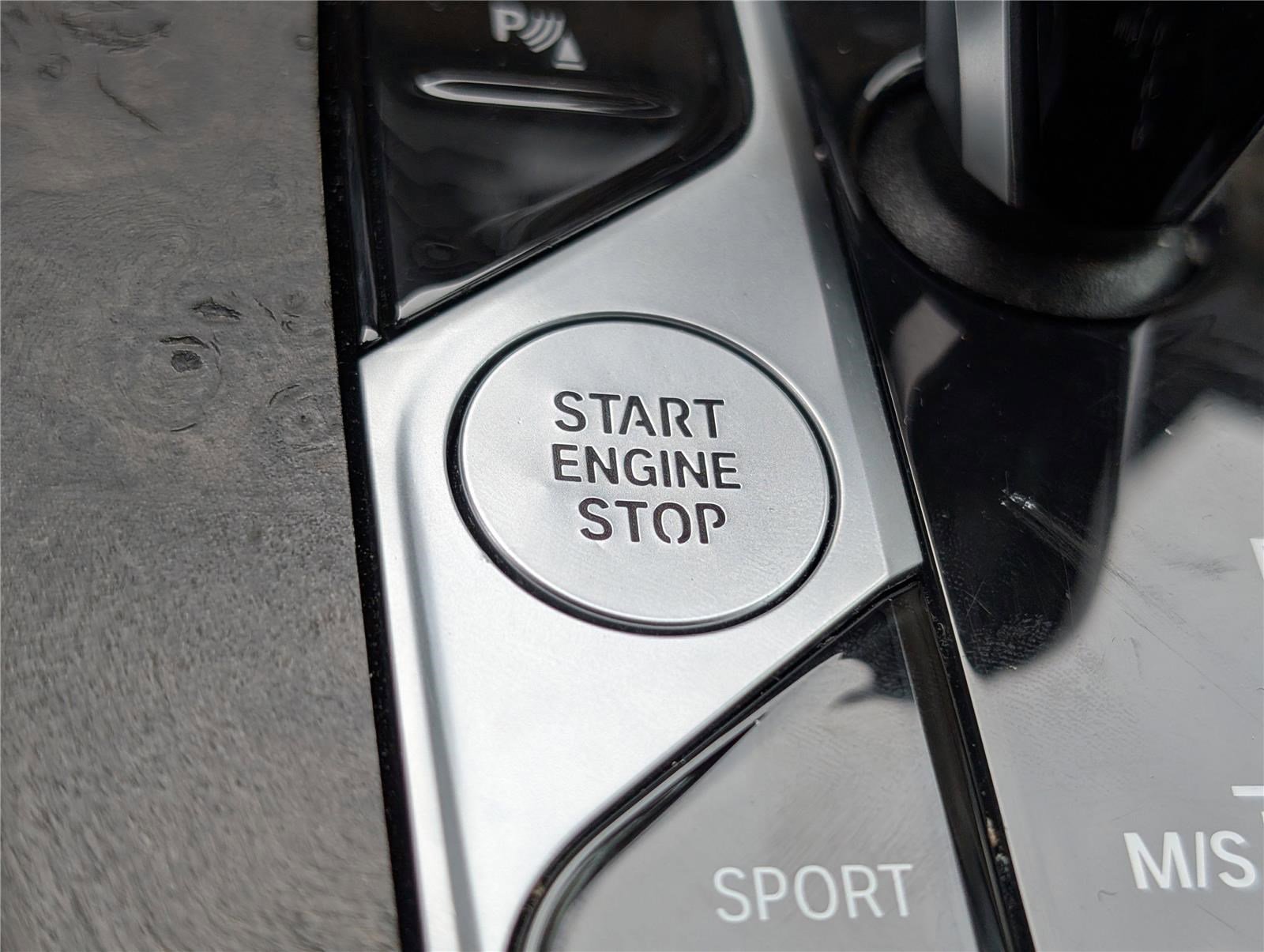 Used 2022 BMW X5 sDrive40i image 25