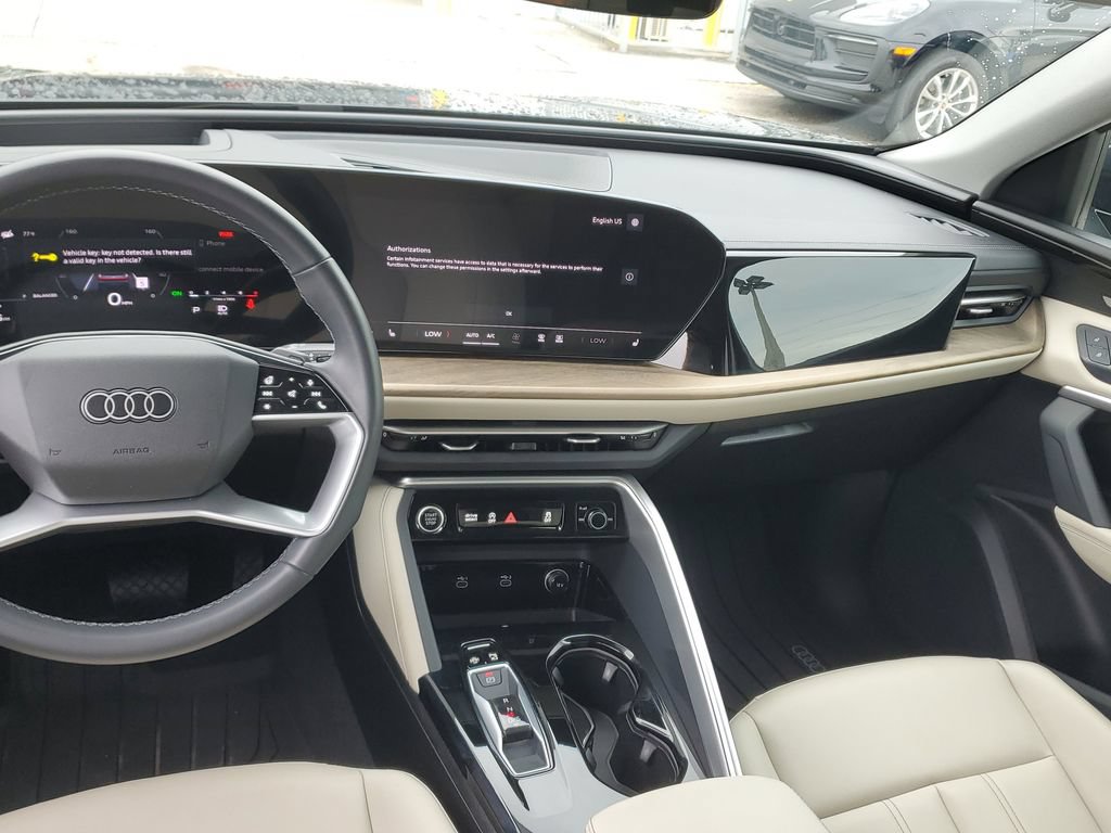 Certified 2025 Audi Q5 Premium w/ Premium Plus AWD/4WD image 21