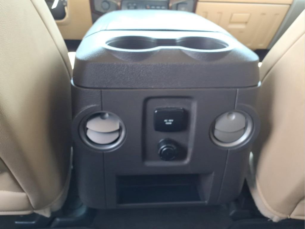 Used 2014 Ford F250 Lariat w/ Lariat Interior Package AWD/4WD image 18