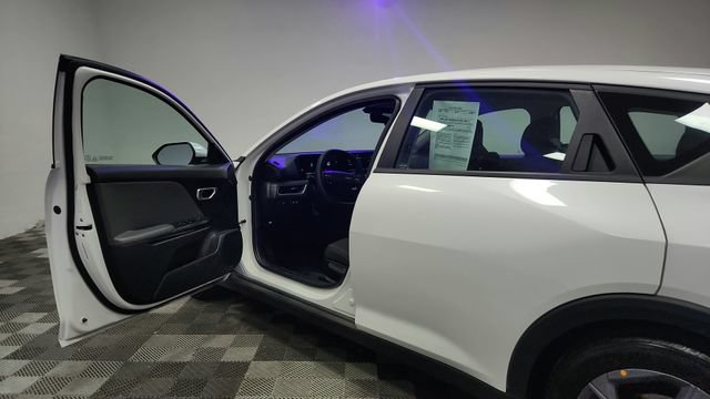 Used 2025 Kia K4 FWD image 16