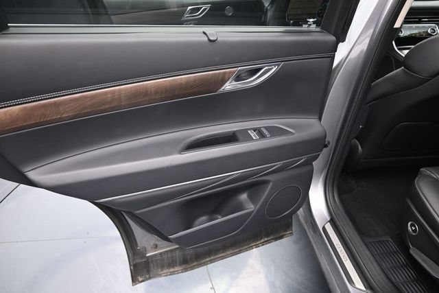 Used 2024 Genesis GV80 2.5T AWD/4WD image 42