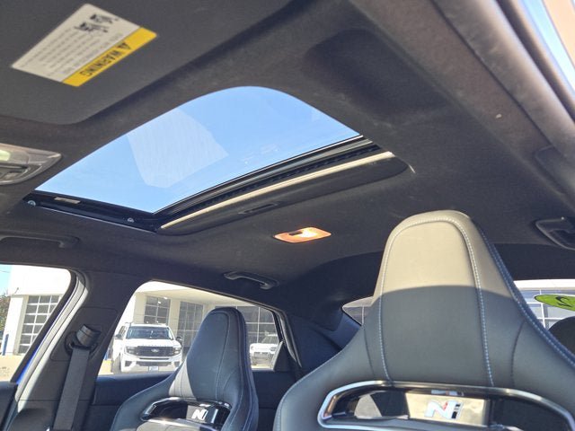 Used 2022 Hyundai Elantra N FWD image 18