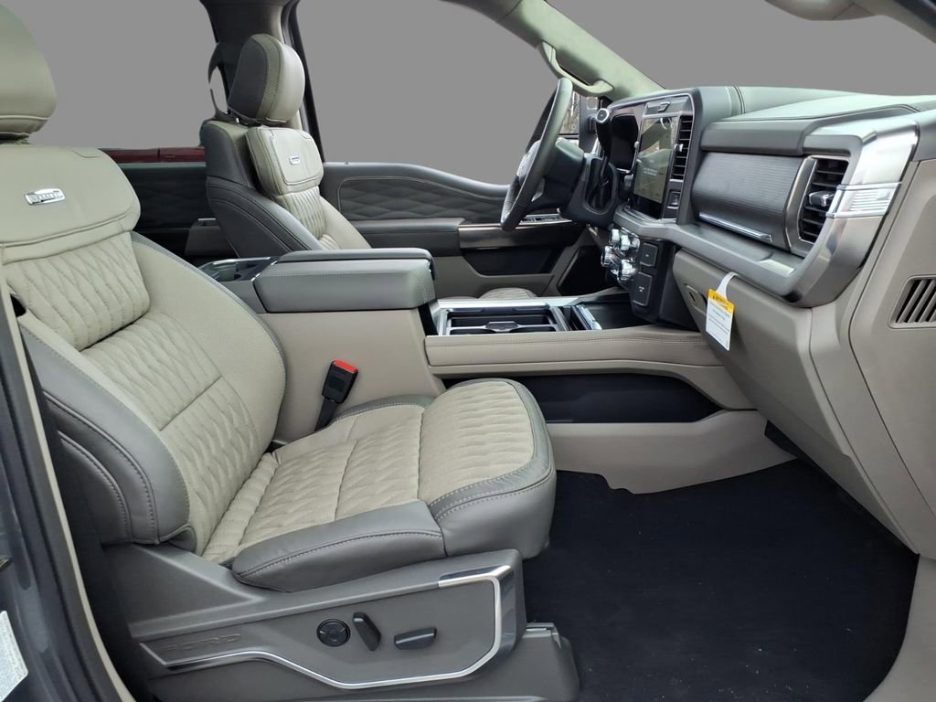 New 2026 Ford F350 Platinum w/ Platinum Plus Package image 13