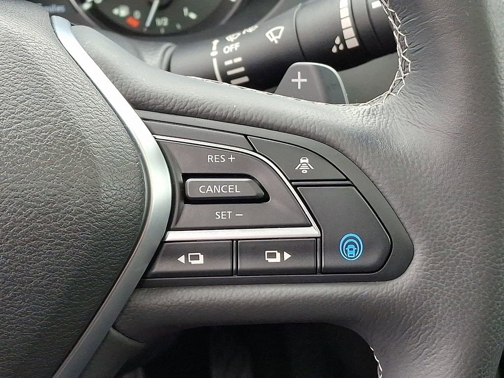 Used 2023 INFINITI QX50 Luxe AWD/4WD image 23