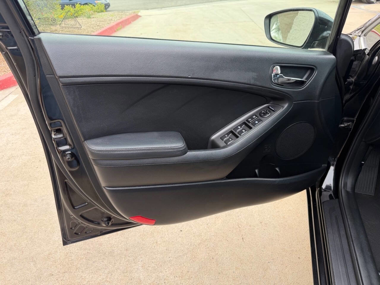 Used 2014 Kia Forte EX image 23