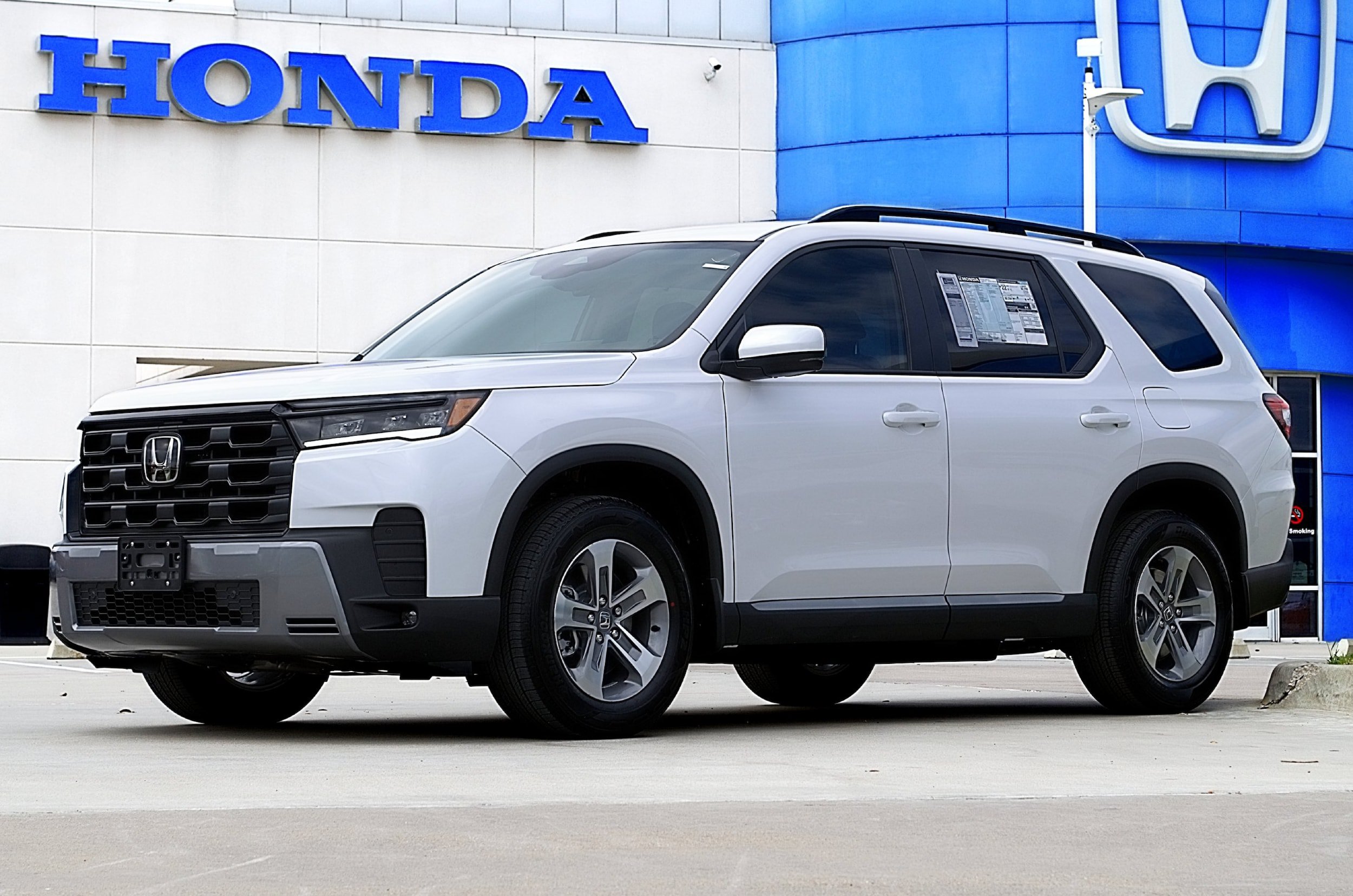 New 2026 Honda Pilot EX-L image 1
