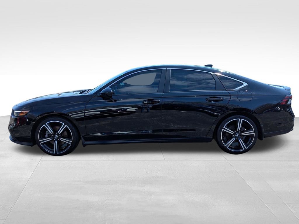 Used 2024 Honda Accord Sport image 10
