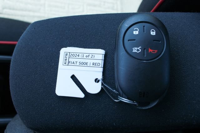 Used 2024 FIAT 500 e (RED) image 29