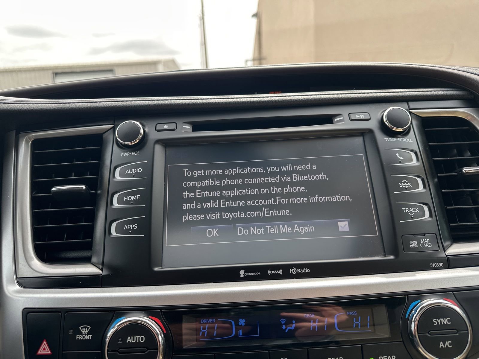 Used 2019 Toyota Highlander XLE AWD/4WD image 56