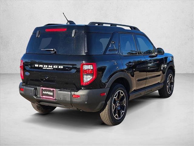 New 2025 Ford Bronco Sport Outer Banks image 2