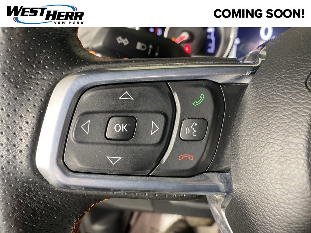 Used 2022 Jeep Gladiator Mojave w/ Cold Weather Group image 13