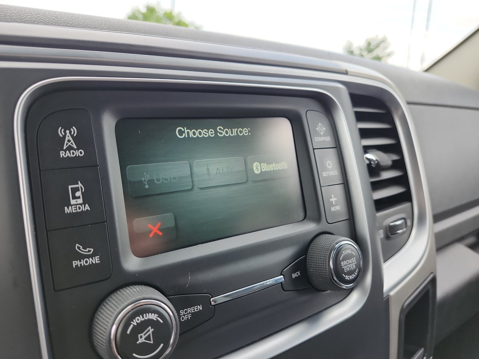 Used 2016 RAM 1500 Big Horn AWD/4WD image 18