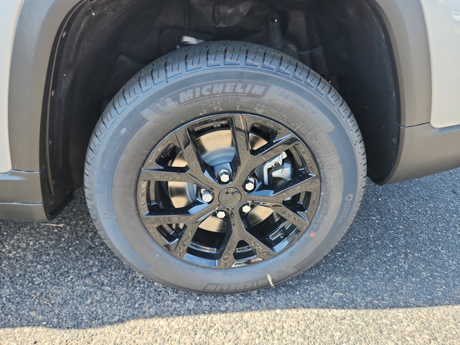 New 2025 Jeep Grand Cherokee L Altitude image 26