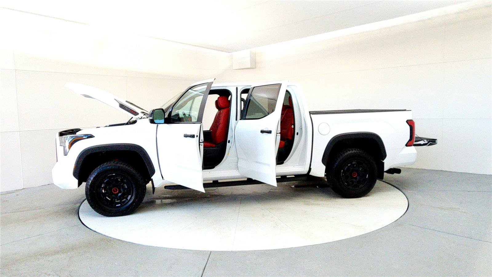 Certified 2026 Toyota Tundra TRD Pro AWD/4WD image 10