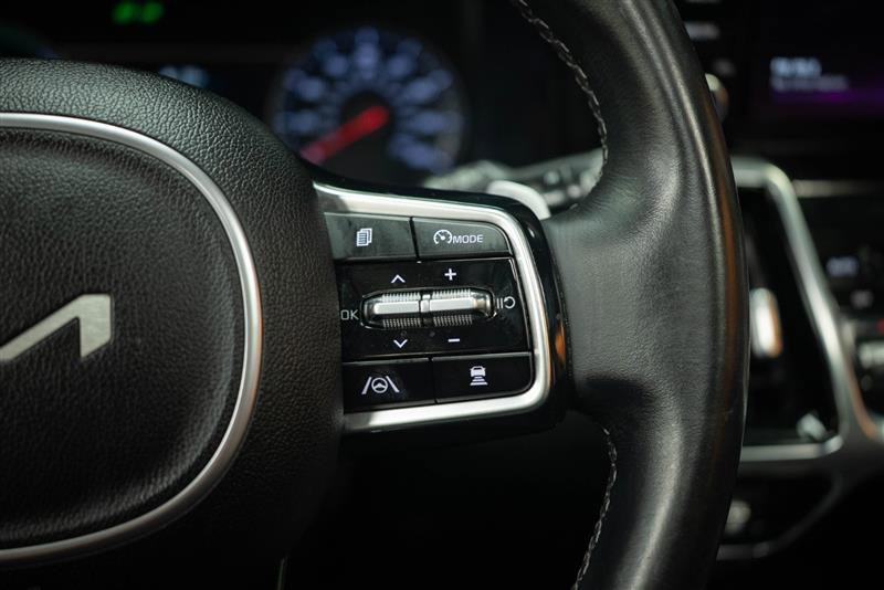 Used 2022 Kia Sorento SX w/ Panoramic Sunroof Package image 28