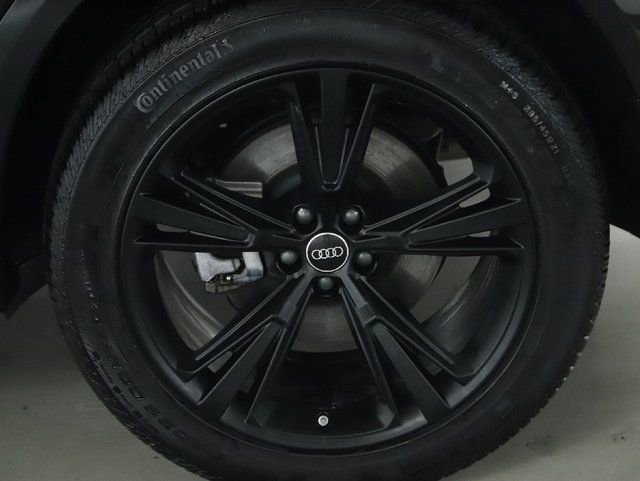 Used 2022 Audi Q8 Premium w/ Convenience Package image 38