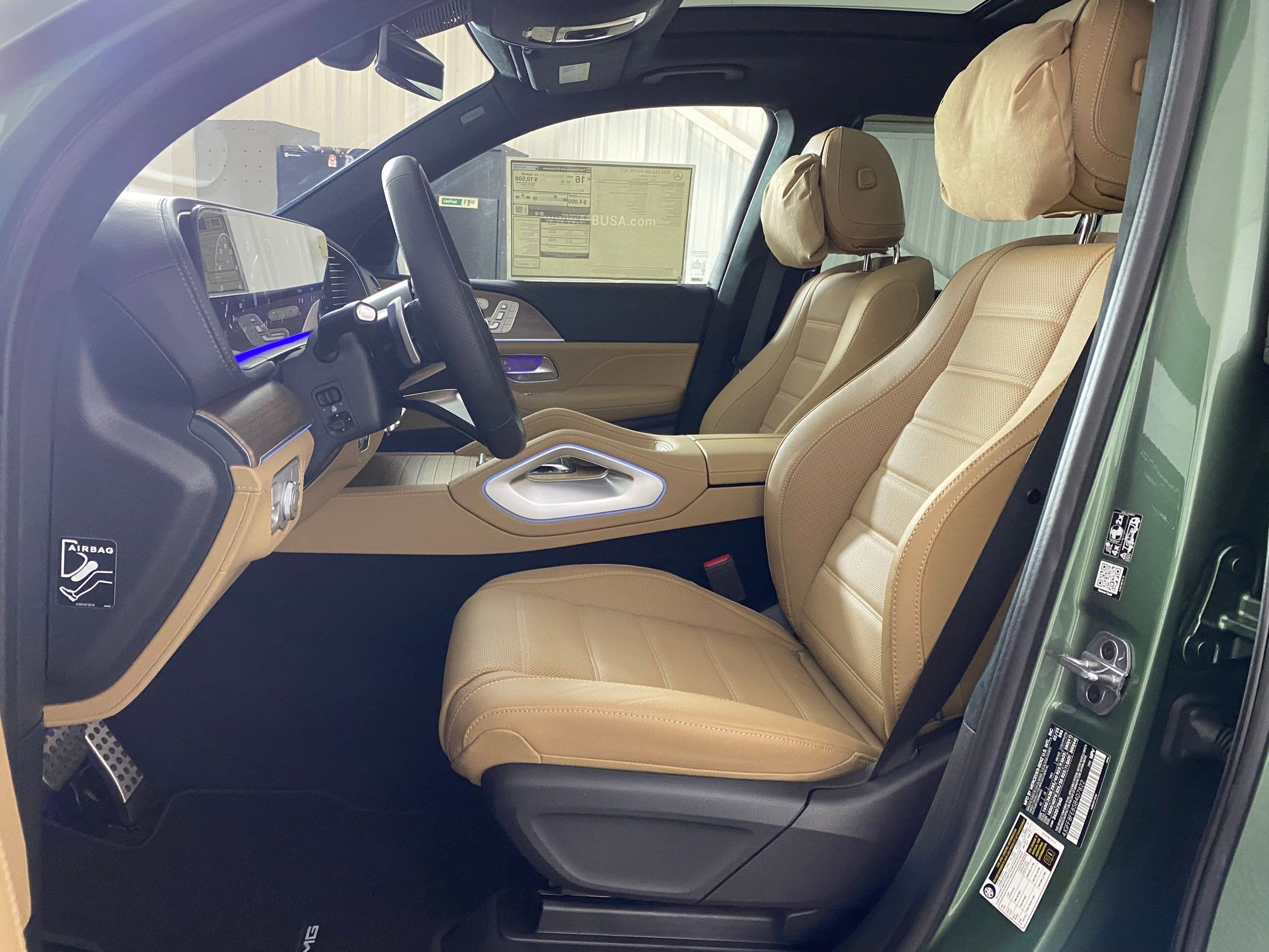 New 2025 Mercedes-Benz GLS 580 4MATIC image 4