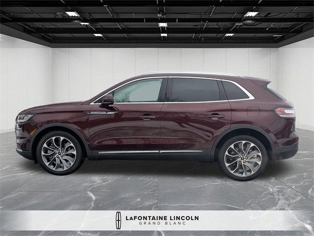 Used 2022 Lincoln Nautilus Reserve image 2