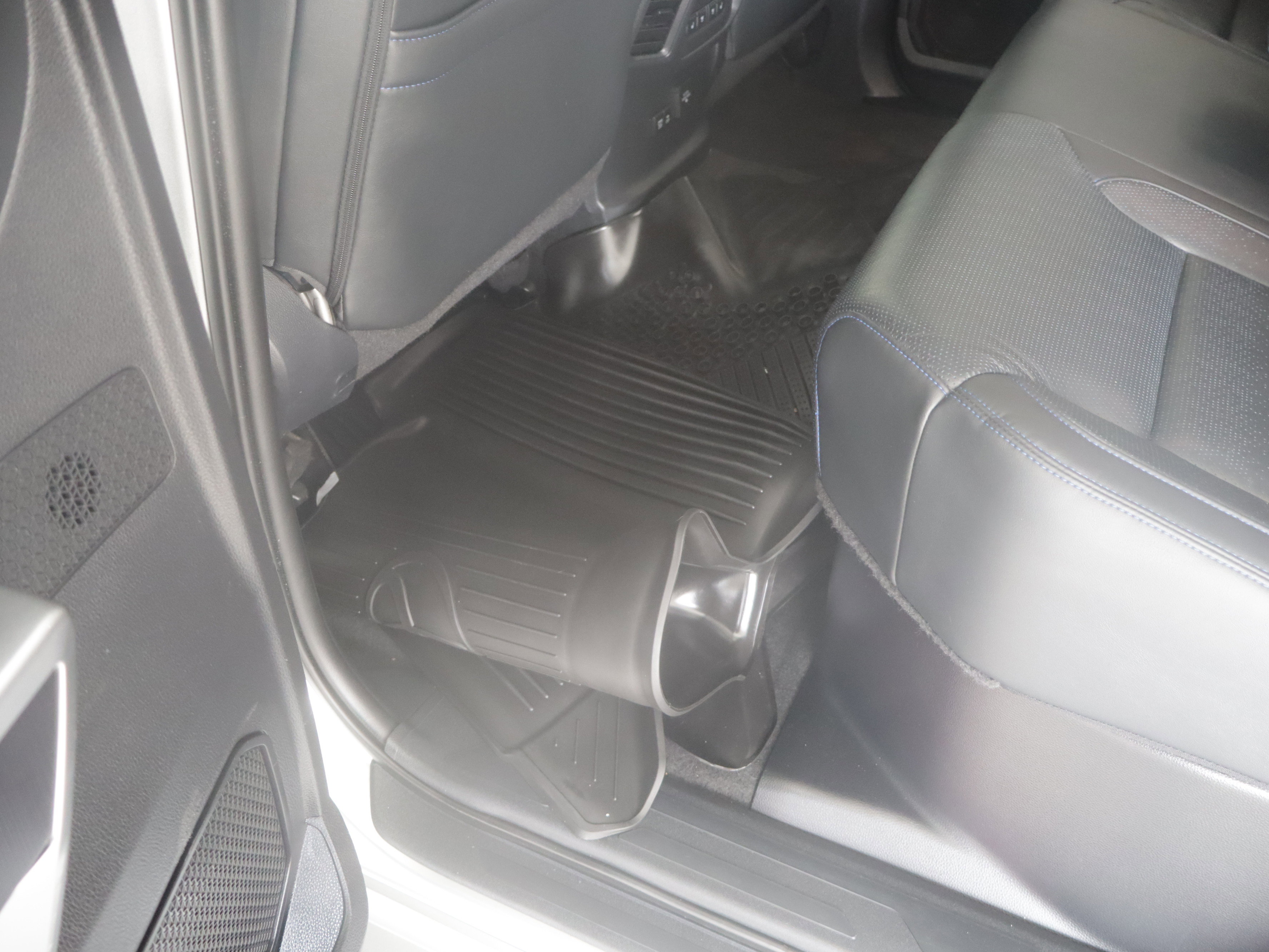 Used 2022 Toyota Tundra Platinum AWD/4WD image 29
