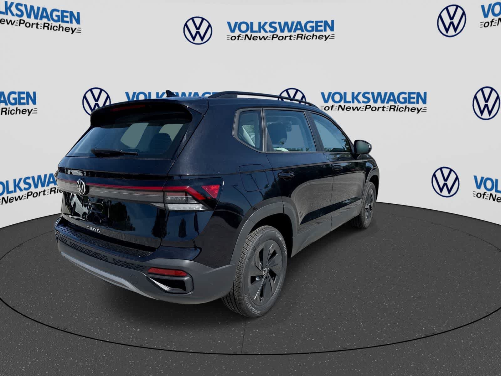 Used 2026 Volkswagen Taos S FWD image 14