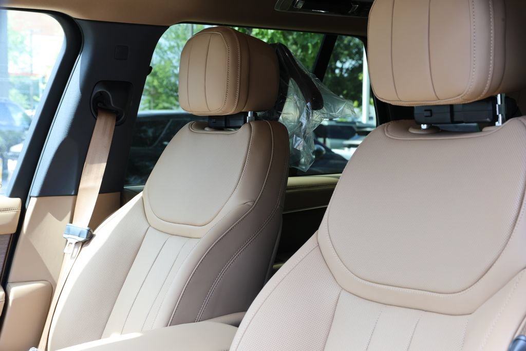 New 2027 Land Rover Range Rover SE AWD/4WD image 10