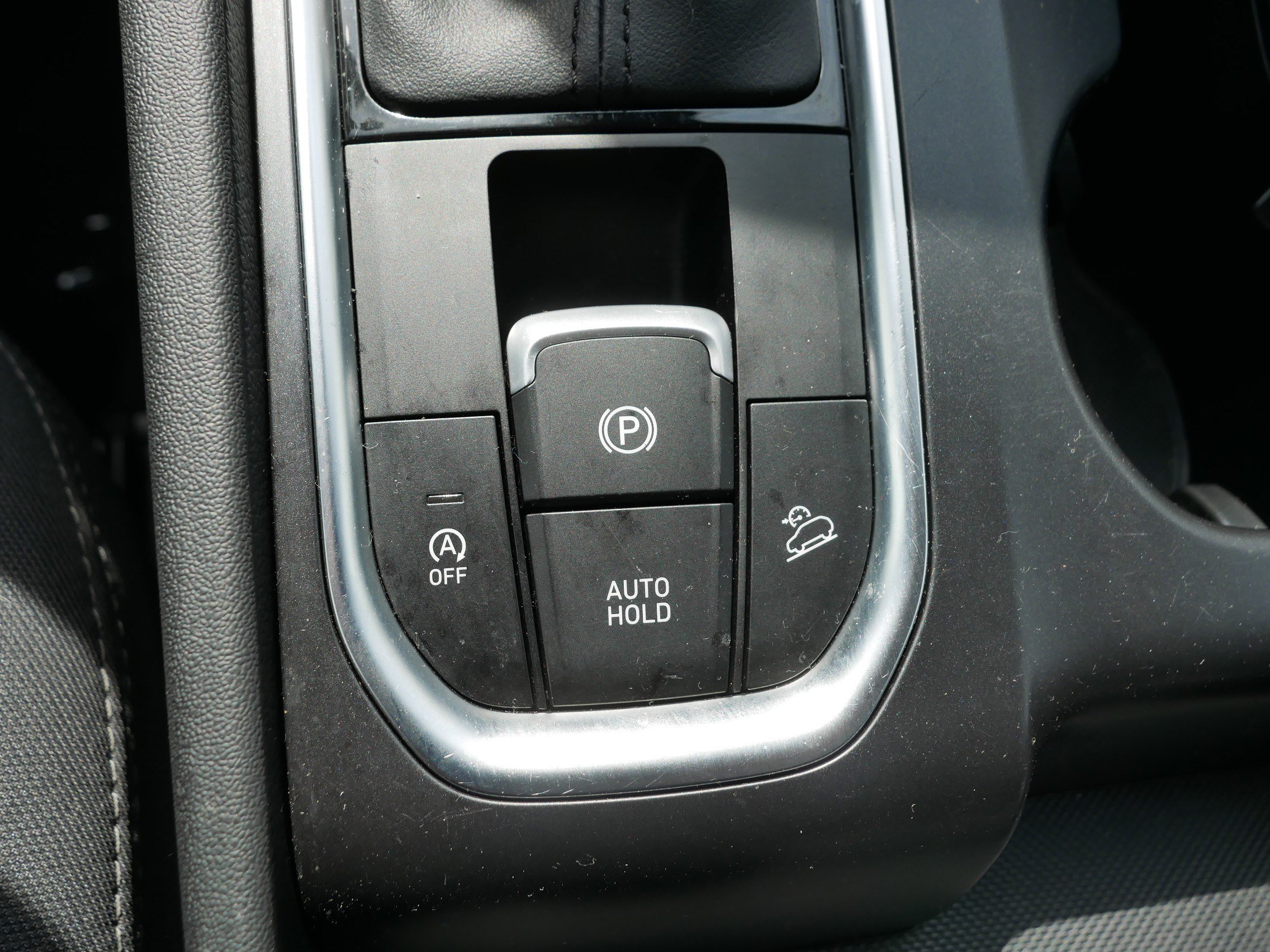 Used 2019 Hyundai Santa Fe SE AWD/4WD image 28