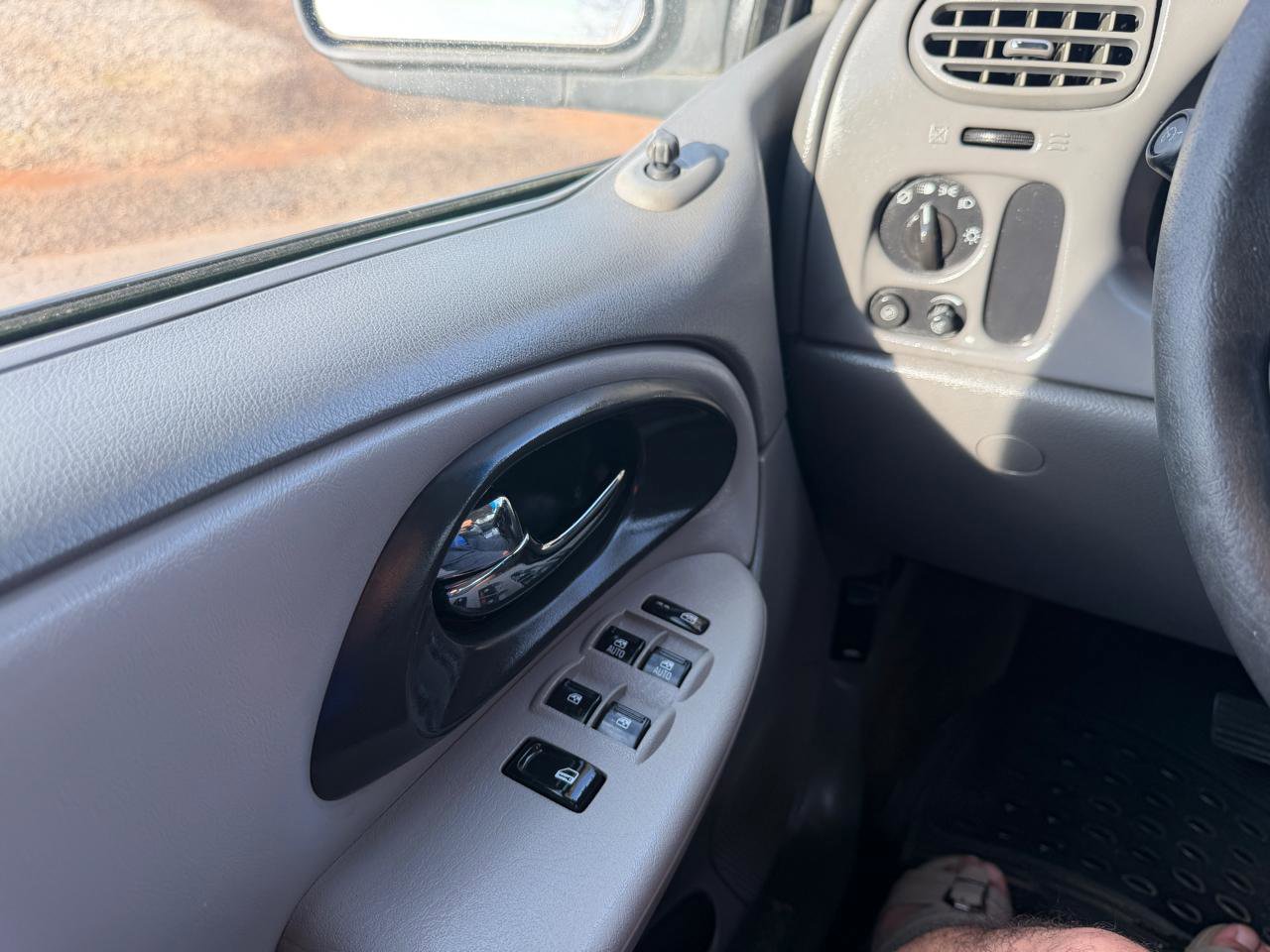 Used 2007 Chevrolet TrailBlazer LS w/ LS Preferred Equipment Group image 22