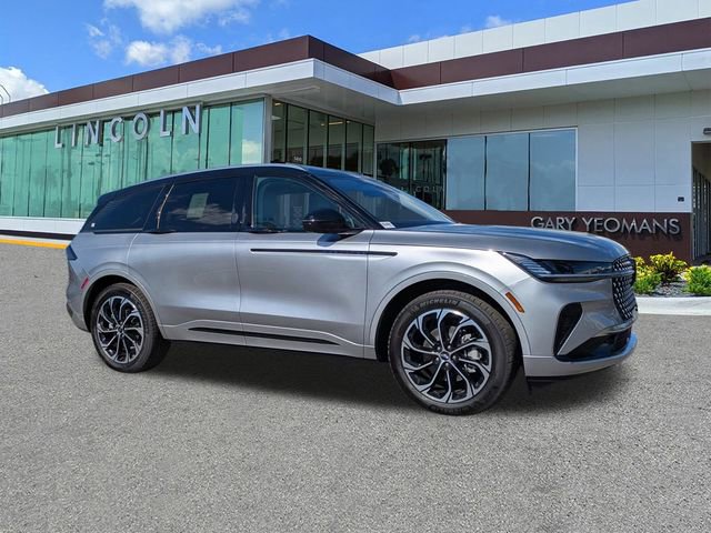 New 2026 Lincoln Nautilus Reserve image 2