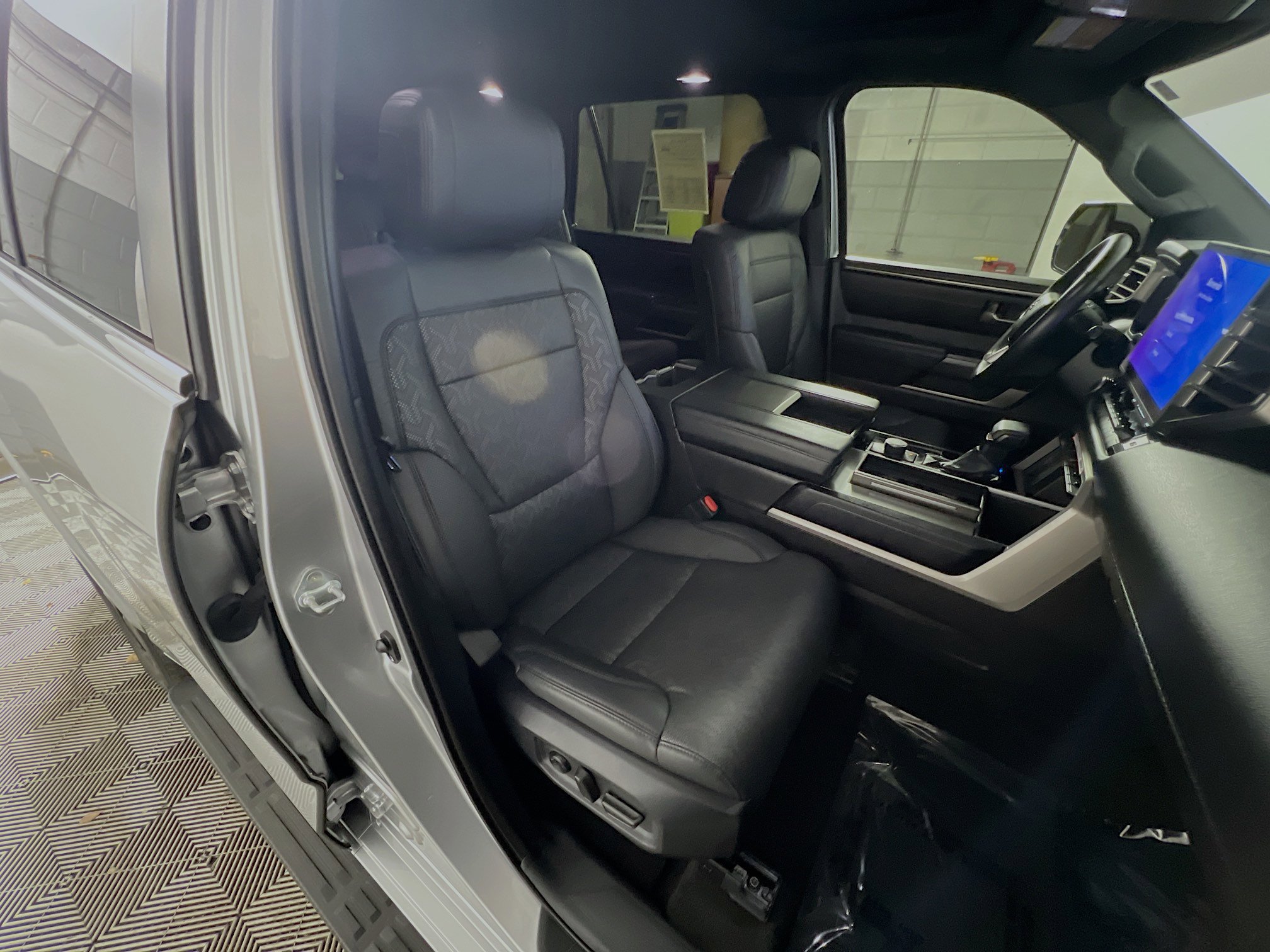 Used 2025 Toyota Sequoia SR5 w/ SR5 Premium Package RWD image 31