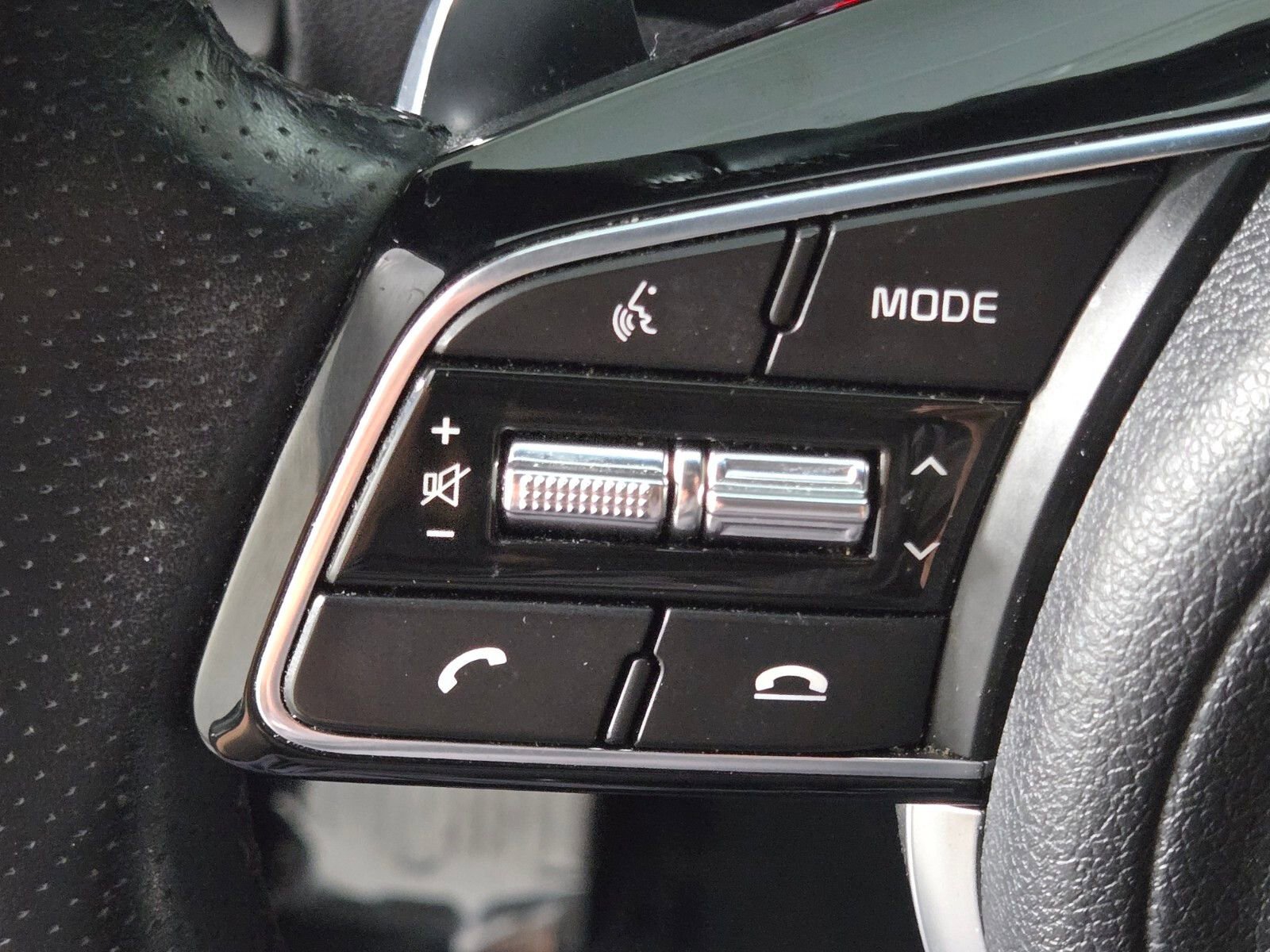 Used 2022 Kia Sportage Nightfall Edition w/ Nighfall AWD Premium Package image 24