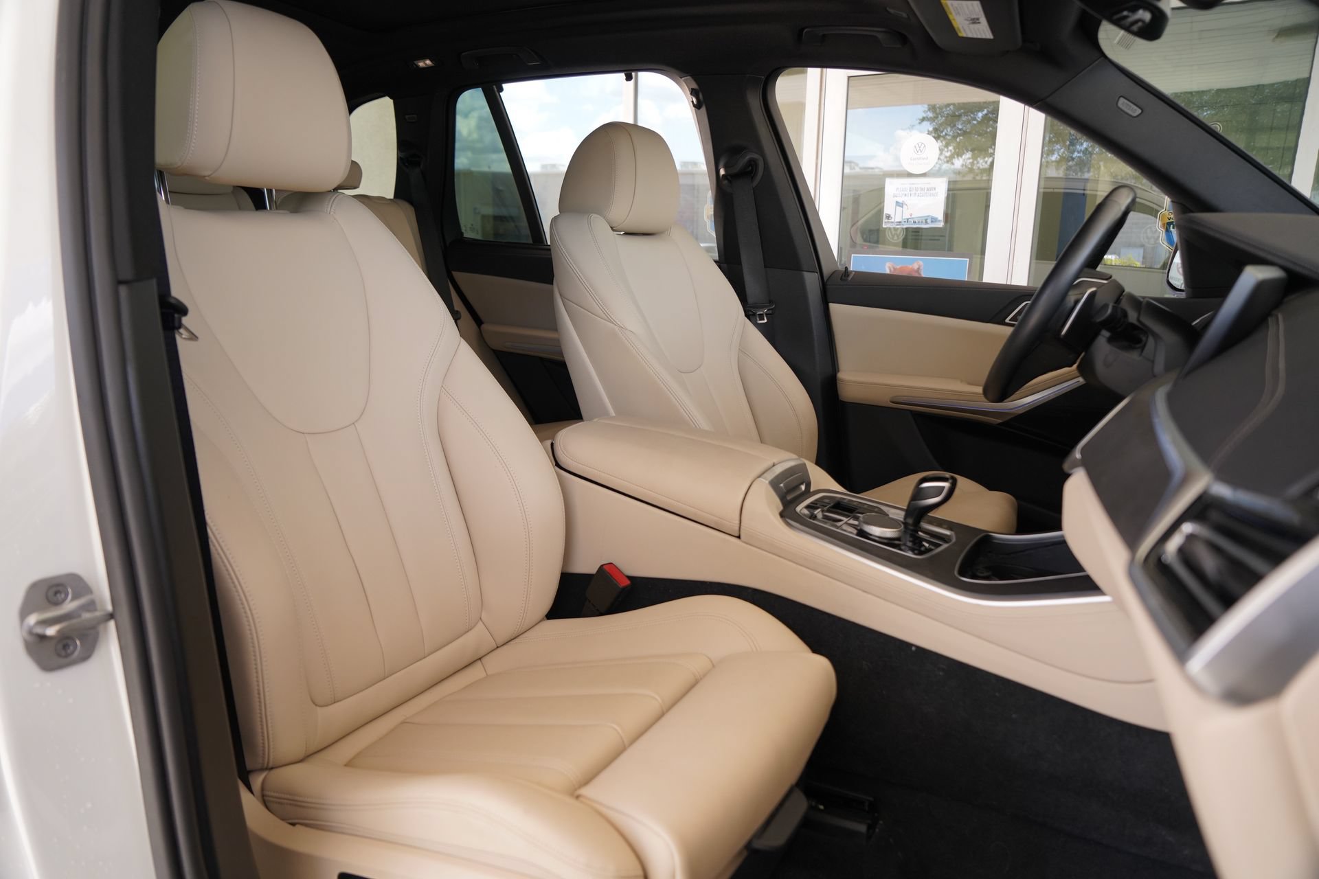 Used 2022 BMW X5 xDrive45e w/ Premium Package AWD/4WD image 25