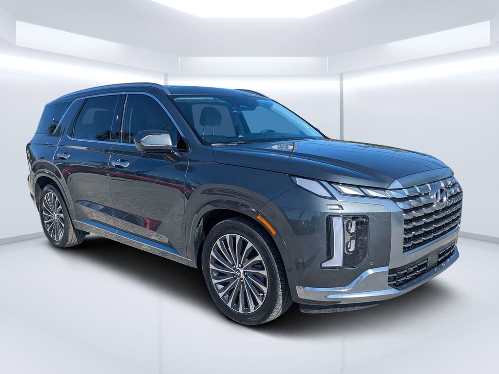 Used 2024 Hyundai Palisade Calligraphy FWD image 1