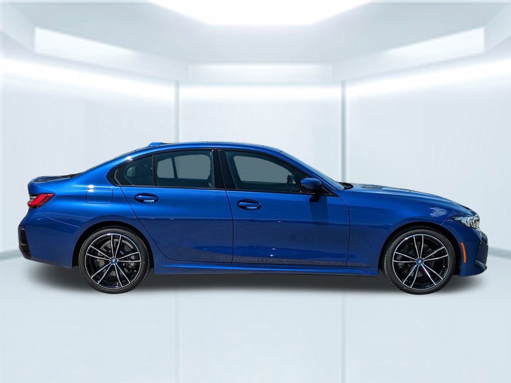Used 2024 BMW 330e image 7