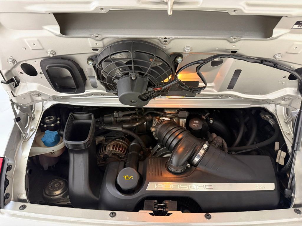 Used 2005 Porsche 911 Carrera image 69