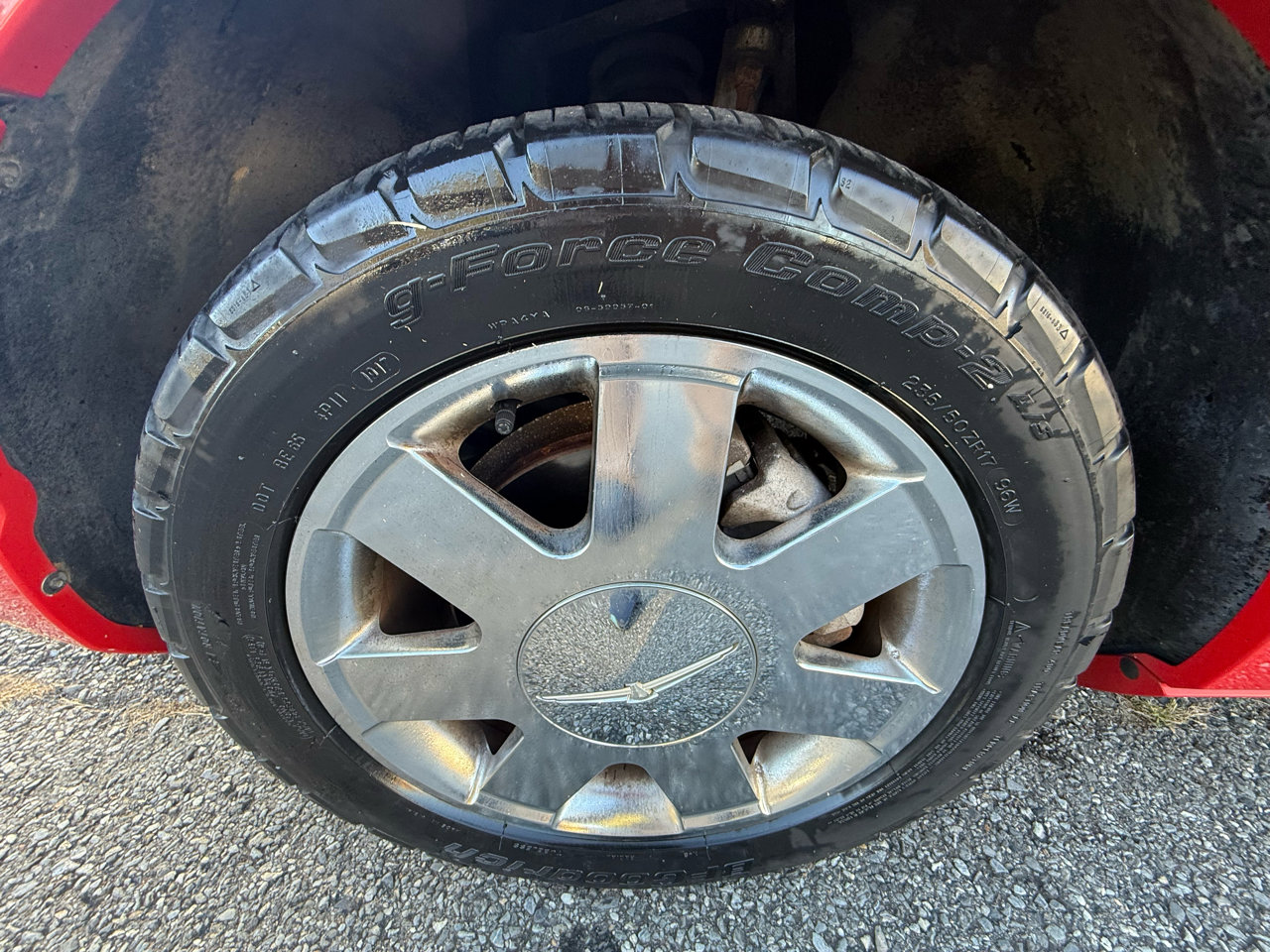 Used 2003 Ford Thunderbird Deluxe image 33