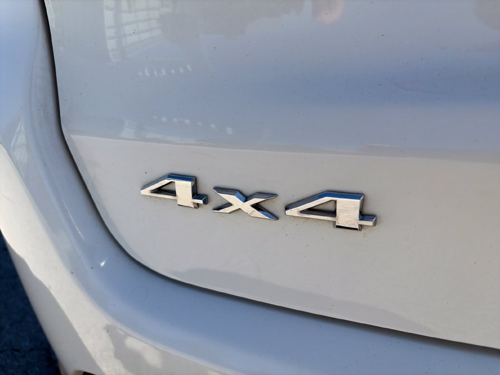 Used 2019 Jeep Compass Limited AWD/4WD image 8