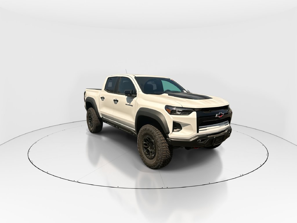 New 2026 Chevrolet Colorado ZR2 w/ ZR2 Bison Edition AWD/4WD image 2