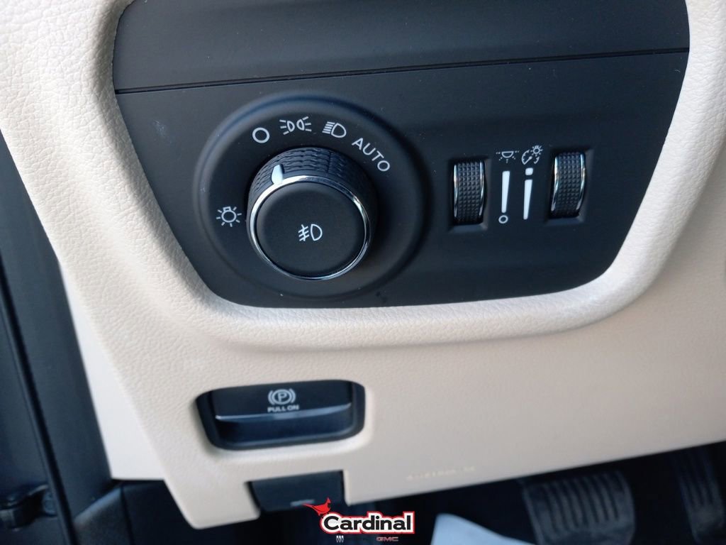 Used 2021 Jeep Grand Cherokee L Limited image 38