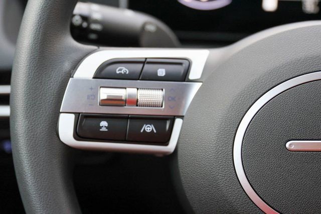 New 2026 Hyundai Tucson SEL image 20