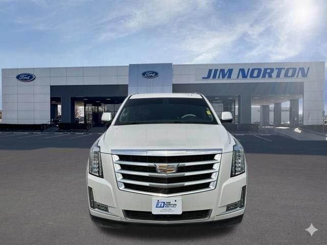 Used 2017 Cadillac Escalade 2WD image 10
