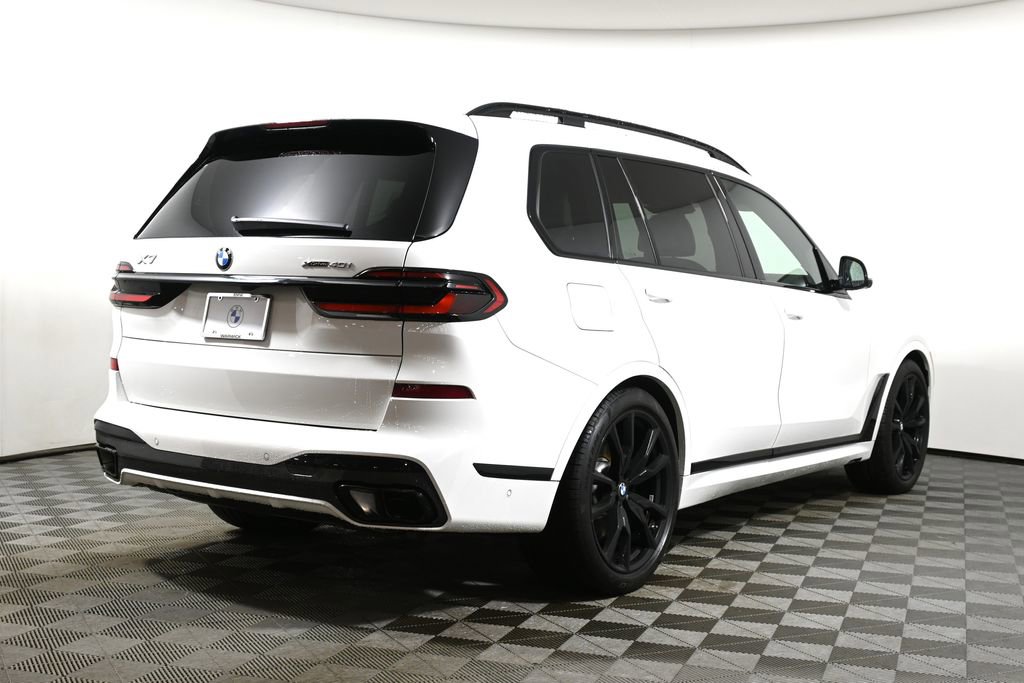 Certified 2026 BMW X7 xDrive40i w/ M Sport Package image 7