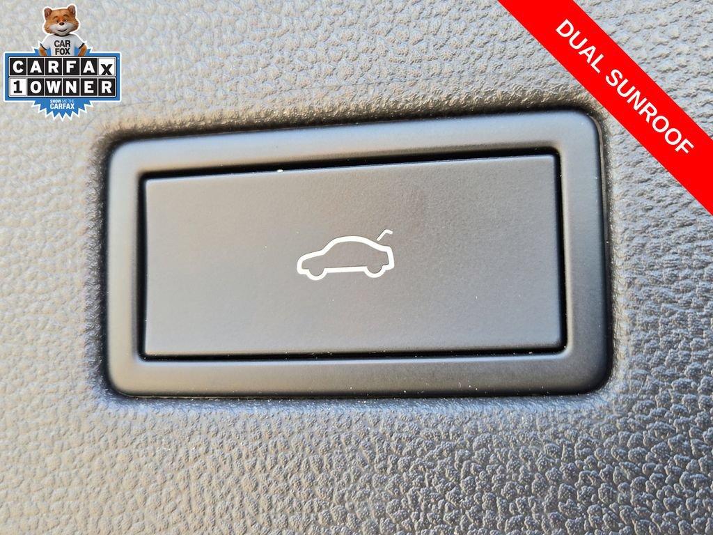 Used 2022 Volkswagen Tiguan SEL R-Line AWD/4WD image 31