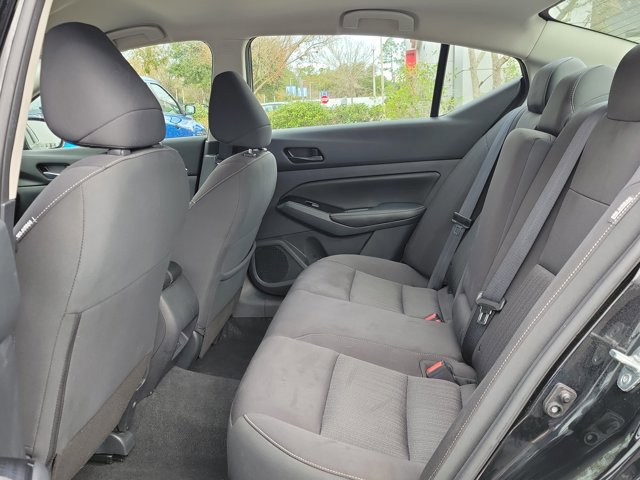 Used 2023 Nissan Altima 2.5 SV image 12